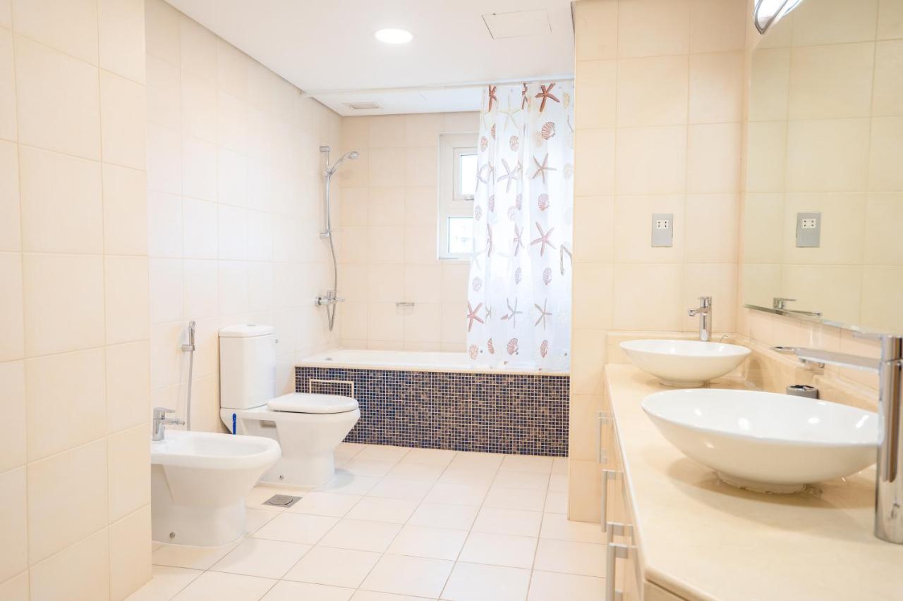 Luxury 4Br Apt - Palm Jumeriah - Beach Club Access دبي المظهر الخارجي الصورة
